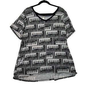 Lularoe piano Christy Tshirt  3XL